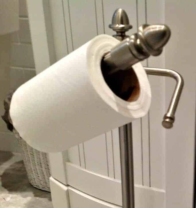 https://almostpractical.com/wp-content/uploads/2013/06/open-toilet-roll-holder-1.jpg