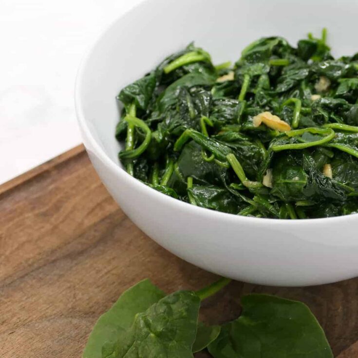 Simple Wilted Spinach with Garlic Recipe