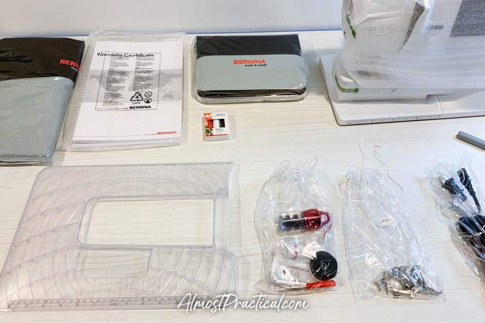 accessories that came in the box with the Bernina 475 qe sewing machine