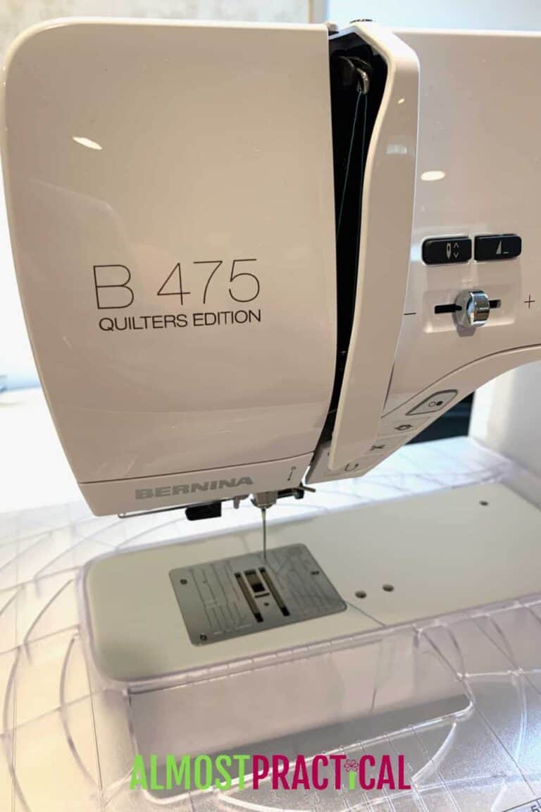 Bernina 475 QE – What’s In The Box?