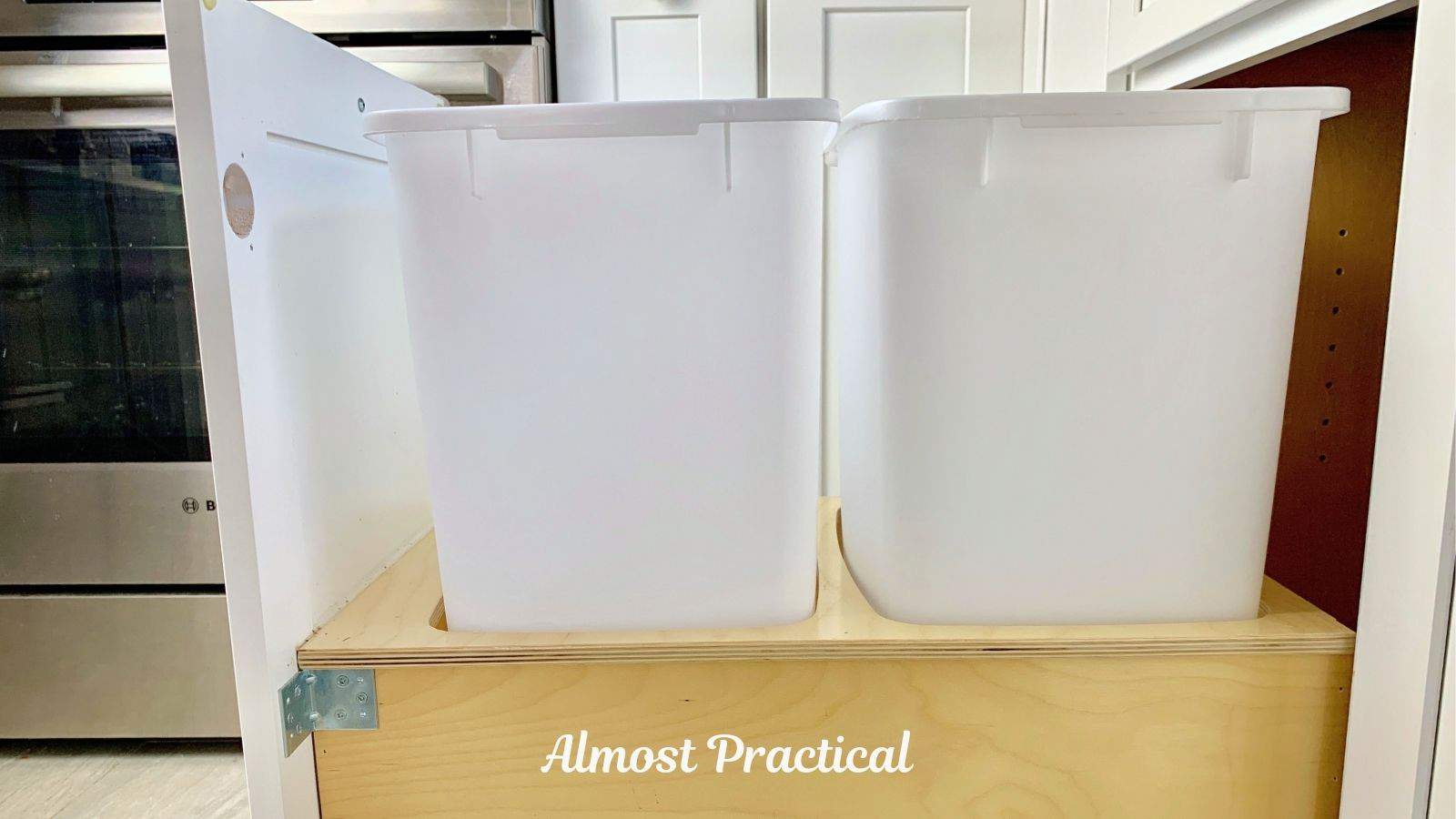 Finding The Perfect Kitchen Trash Can Size For Your Space   Kitchen Trash Can Size Tw 