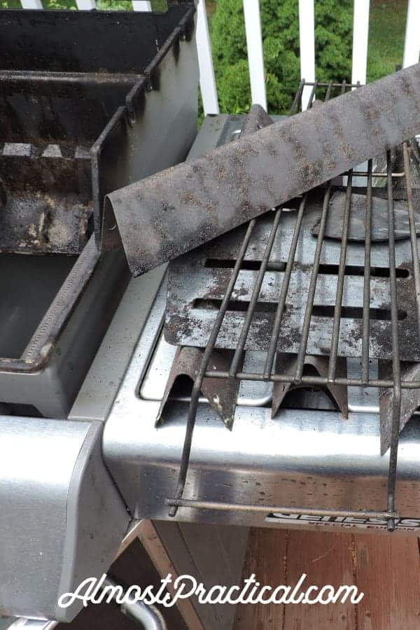 how to clean grill grates