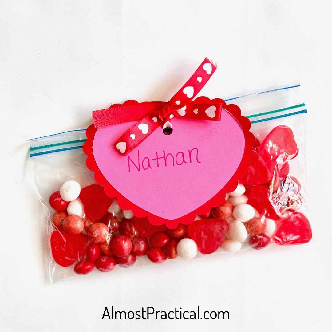 Valentine's Day Treat Bag Toppers