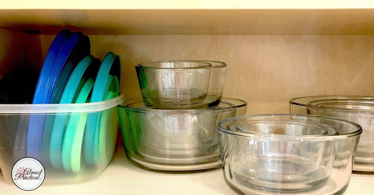 A Simple Way to Organize Your Pyrex Type Lids  Glass food storage  containers, Pyrex lids, Pyrex